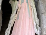 The Elegance of Long Cheongsam Gowns:A Journey into Traditional Chinese Elegance
