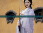 Early Autumn Cheongsam:Embracing the Beauty of Traditional Chinese Clothing