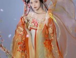Hanfu Fashion Inspiration from Yang Zis Bai Yao Yao Look