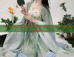 The Merging of Traditional and Modern:The Fish Tail Cheongsam