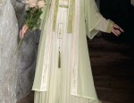 The Cultural Significance of Red Hair Rope in Hanfu Fashion
