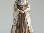 Elegant Cheongsam with Three-Quarter Sleeves:A Premier Fashion Statement