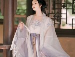 Ancient Pattern Flat-Cut Cheongsam:A Journey Through Traditional Chinese Clothing