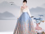 Satin-like Cheongsam in Blushing Pink