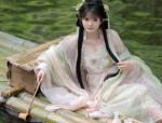 Winter Hanfu Zhongyi:The Essence of Traditional Chinese Clothing