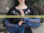 Girls Youth-Size Horseface Skirt Ensemble:A Fashionable and Traditional Blend
