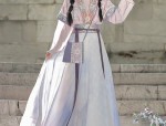 Tall and Elegant:The Story of a 180cm Tall Qipao Wearer