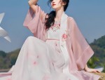 The Tang Dynastys Marital Customs and the Splendor of Hanfu Wedding Attire