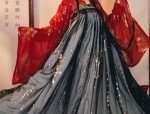 Embracing Elegance:The Charm of Qipao for Short Women