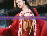 Aodai and Cheongsam Skirts:The Cultural Fusion of Vietnam