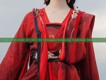 The Third-Grade Girl and the Cheongsam:Embracing Traditional Beauty at 11