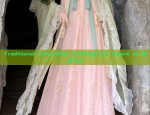 Traditional Tang-Style Clothing:The Charm of 盘扣上衣