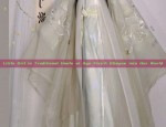Little Girl in Traditional Hanfu at Age Five:A Glimpse into Her World