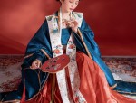 Elegant and Unique:The Allure of Shanhe Style in the Attire of Wen Kexings Character