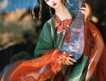 Moonlight in My Heart:The Allure of Hanfu Fashion in the Same Style