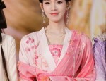 The Revival of Hanfu Fashion:Embracing the Traditional Elegance at 40