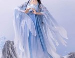 The Art of Combing a Horseface Skirt with Traditional Chinese Tops
