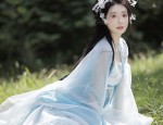 The Charm of Plum-Colored Cheongsam:A Cultural Icon of Elegance and Tradition