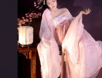 Charming and Elegant Petite Women in Cheongsam:The Essence of Traditional Beauty