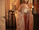 The Elegance of Horseface Skirt:Embracing the Waistband with Exquisite Embellishments