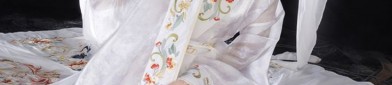 Chinese-Style Winter Red Tang Suit for Women:A Blend of Tradition and Modernity