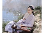 Hanfu Fashion Inspiration from Yang Zis Bai Yao Yao Look