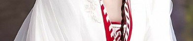 Little Child in Traditional Hanfu Costume:The Fashion of a 2-Year-Old