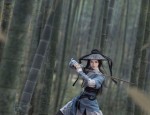 Encountering the Dragon:The Allure of Traditional Hanfu Fashion with the Glow of Firefly