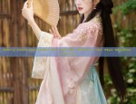 The Red Checkered Qipao:A Traditional Chinese Beauty Icon