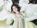 The Story of a Joyful Mother-in-Laws Wedding Banquet and the Mosaic Skirt of Tradition
