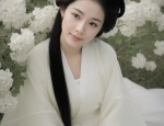 Winter Hanfu Headdress for Little Girls:A Guide to Traditional and Modern Accessories