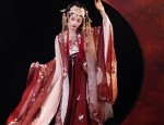 The Fusion of Traditional Chinese Fashion and Modern Sun Protection:The Story of Hanfu with Sunhats