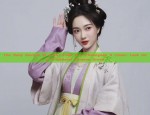 The Allure of a Pure-Colored Traditional Tang Suit Woman