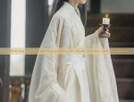 The Elegant Charm of Cheongsam Headwear