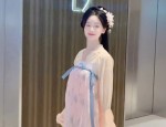 The Loose-fitting Tang Suit Women:Embracing Traditional Elegance