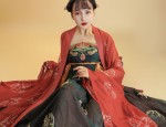 Pencil-Cut Cheongsam for Autumn Winter:A Blend of Elegance and Comfort