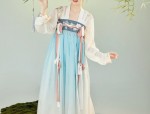 Cheongsam-Inspired Fashion:Summer Style for College Women