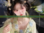 A Splendid Tale of Hanfus Purple:The Charm of Chest-High Gowns
