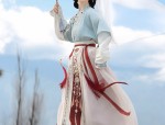 The Splendor of Hairpins and Horseface Skirts:A Journey into Traditional Chinese Dress