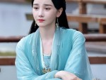 Scholarly Child in Traditional Hanfu:The Charm of a Bookish Girl in Hanfu Dress
