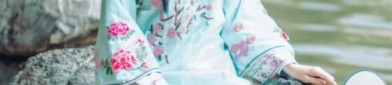 Reinventing Traditional Hanfu:A Modern Short-Length Qipao Dress