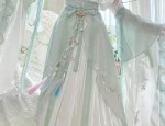 Moon Rabbit Elegance:The New Generation of Traditional Hanfu Fashion