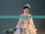Reinventing the Qipao Hanfu for Modern Girls:The Evolution of Traditional Chinese Dress