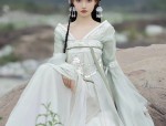 Teenage Elegance:14-Year-Olds Summer Fashion in Hanfu for Girls