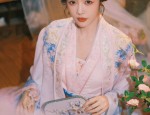 Elegant Hanfu Dress for Little Girls:Embracing Traditional Beauty in Modern Times