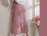 The Cultural Splendor of Cloud-肩 Scholar Gowns and Horseface Skirts in Traditional Chinese Fashion