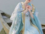 The Charm of Short White Cheongsam:A Cultural Icon of Elegance