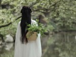 The Journey of a Petite and Curvier Sister into the World of Maimi-Style Skirts
