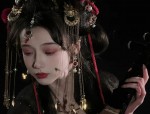 Plus Size Cheongsam Evolution:Embracing the Red Beauty for Full-Figured Women