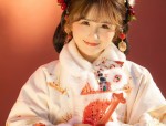 The Splendor of Minghua Tangs Horseface Skirt:A Cultural Journey Through Traditional Chinese Dress
